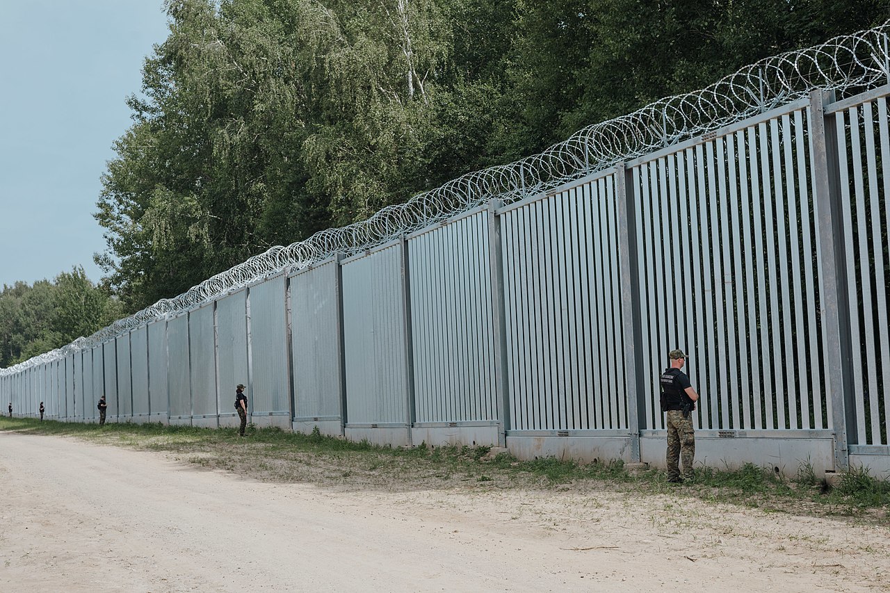 Zapora na granicy Polski i Białorusi