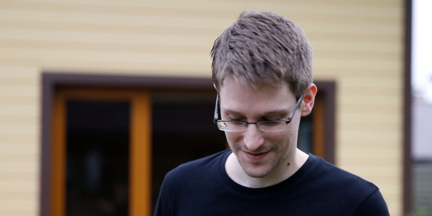 Kadr z filmu Citizenfour, na zdjęciu Edward Snowden.