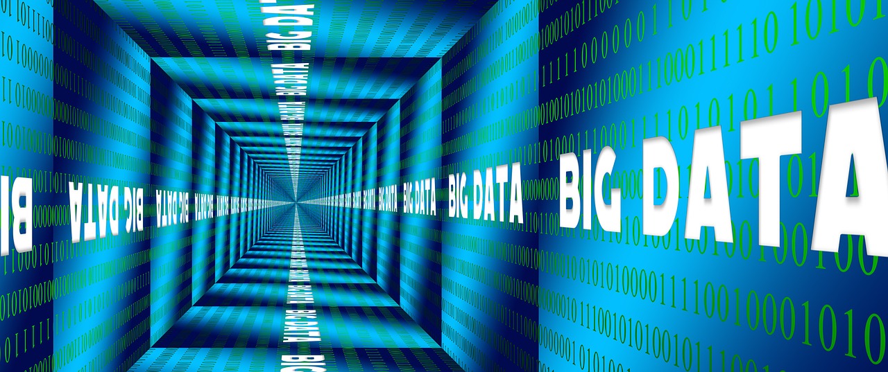 Korytarz Big Data. CC0 Public domain via Pixabay