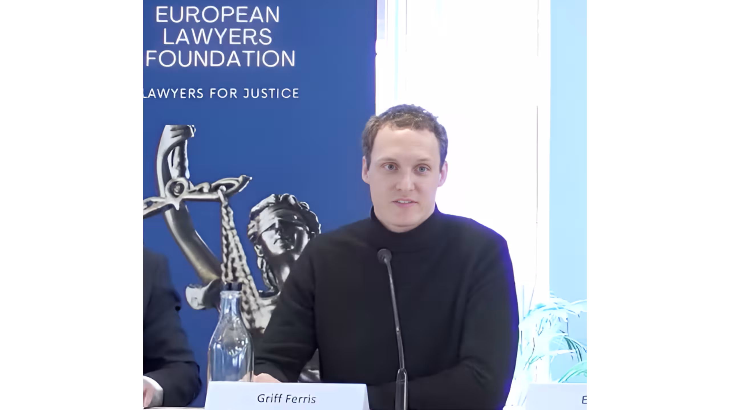 Griff Ferris na konferencji 