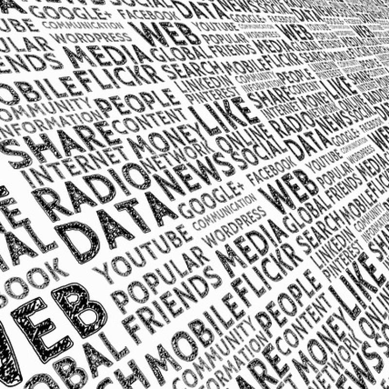 Chmura tagów social media. CC0 Public domain via Pixabay