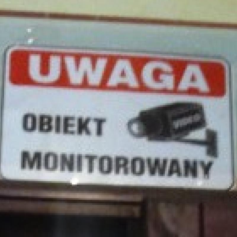 Zdjęcie tabliczki "Uwaga. Obiekt monitorowany"